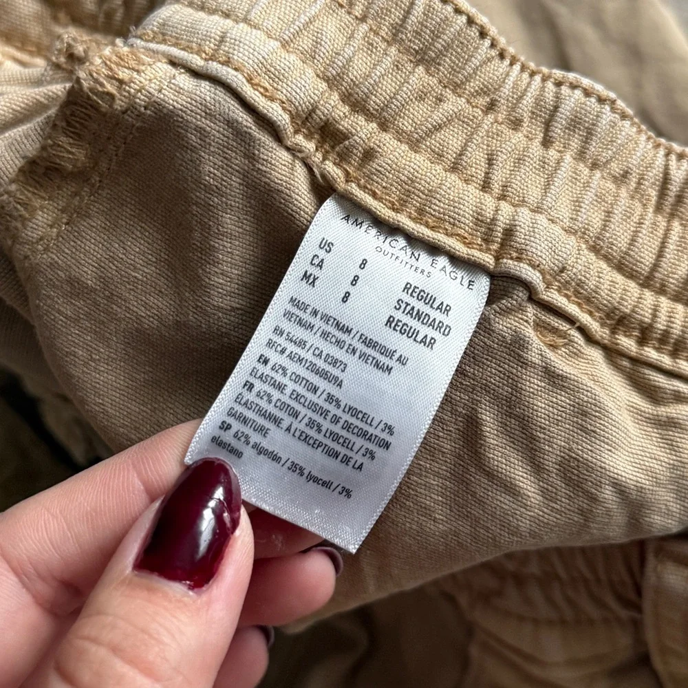 American Eagle Tan Stretch Cargo Pants Straight Leg Utility Gorpcore Size 8 - Picture 4 of 5